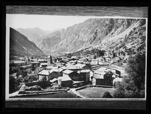 42. Republica. Andorra la Vella, capital de les Valls. V. Claverol