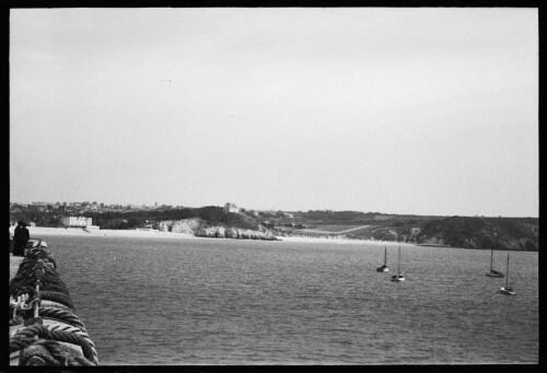 Paysage maritime avec bateaux (Finistère)